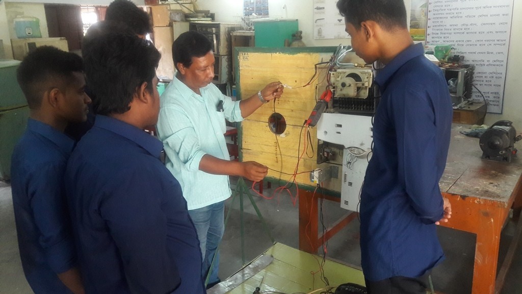 Refrigeration & air conditioning workshop